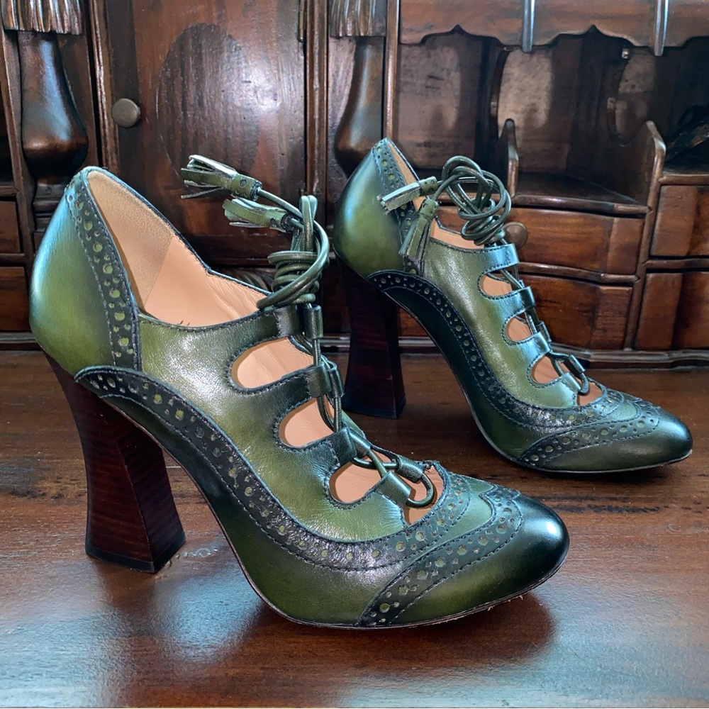 Tory Burch Green Lace Up Oxford Heels